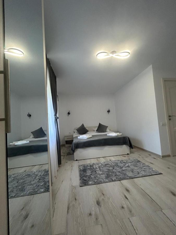 Casa Dani&Moni Hotel Moeciu De Sus Luaran gambar