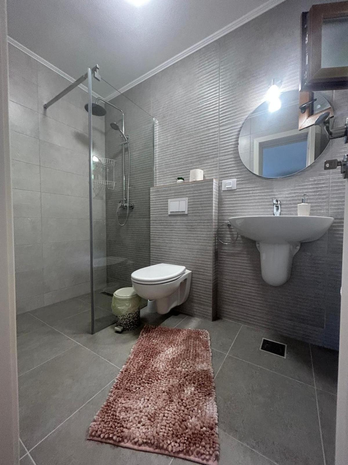 Casa Dani&Moni Hotel Moeciu De Sus Luaran gambar